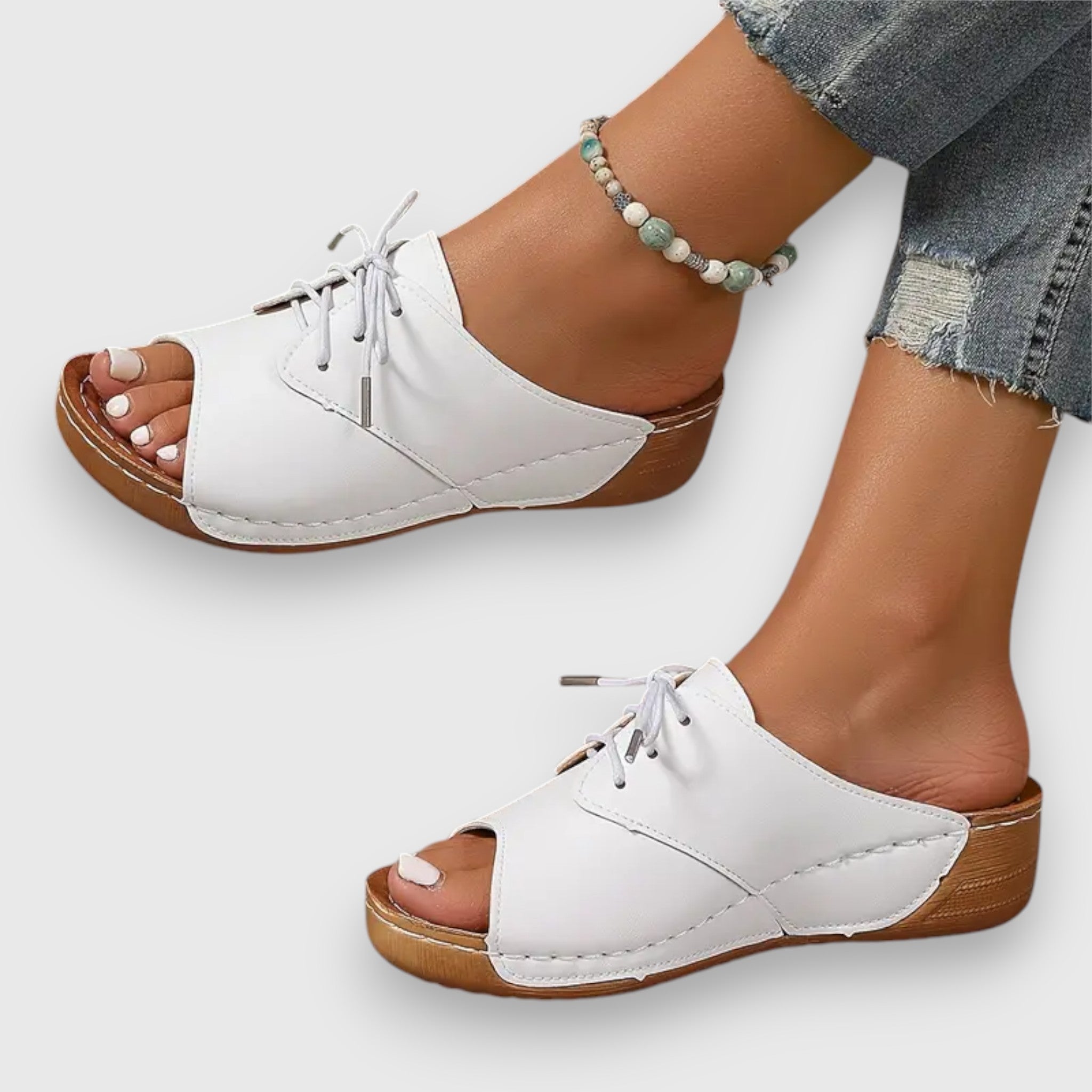 Saskia – Vintage-Style Sandals