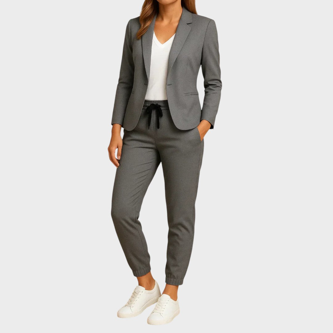 Leonie | Elegants komplekts ar žaketi un biksēm