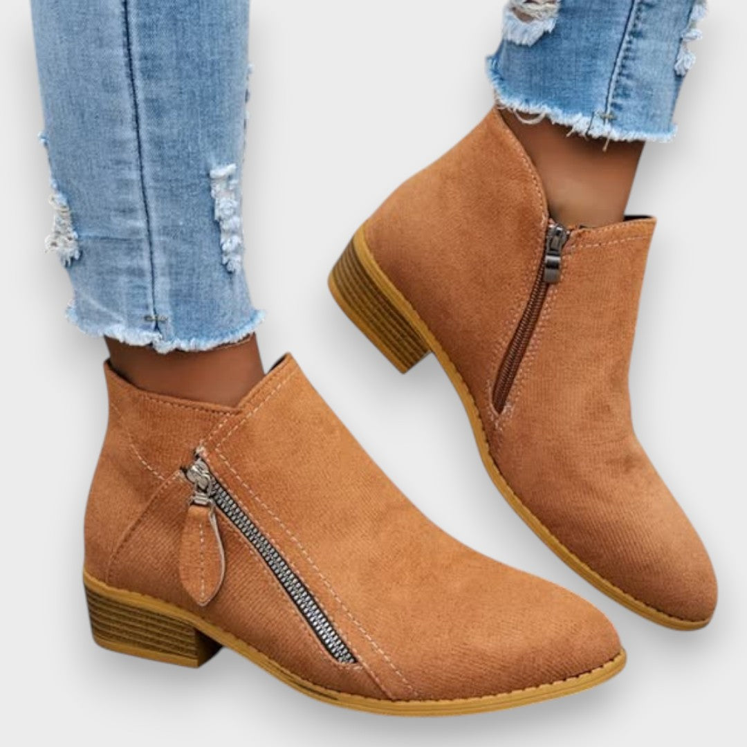 Micaela | Klasiska stila vintage zābaki
