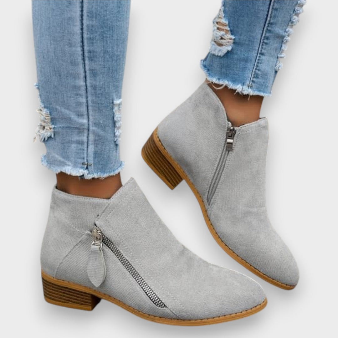 Micaela | Klasiska stila vintage zābaki