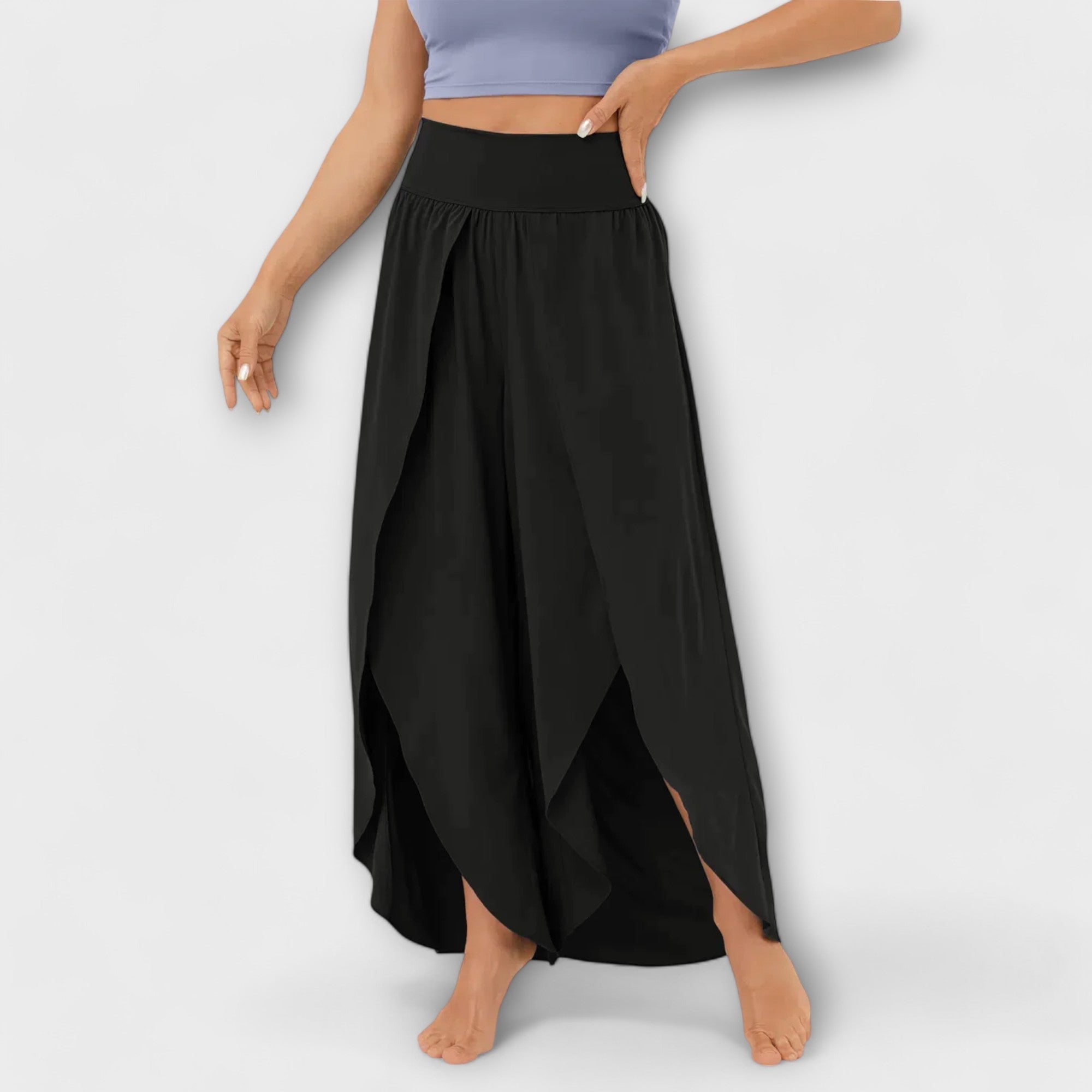 "AirFlow - Sieviešu Bikses" could be rewritten as "AirFlow - Sieviešu Bikses ar Gaisa Plūsmu".