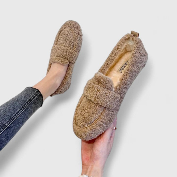 Solenne | Eleganti siltas čības ar izsmalcinātu dizainu