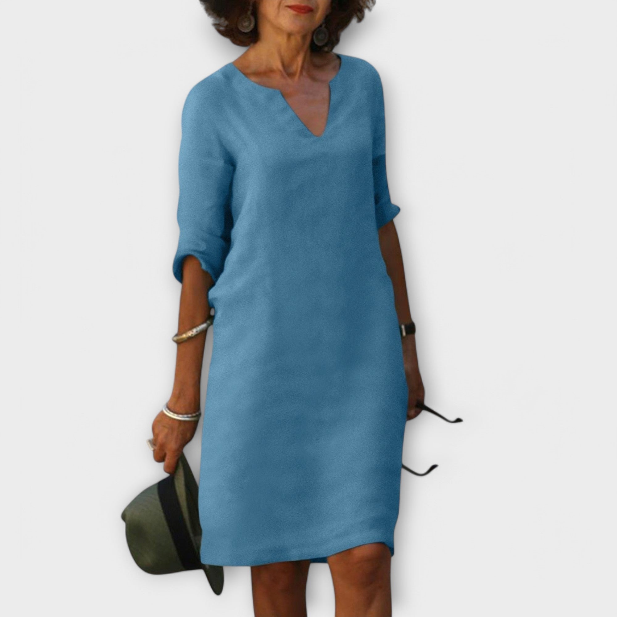 Sandra - Eleganta un ērta V-veida kleita