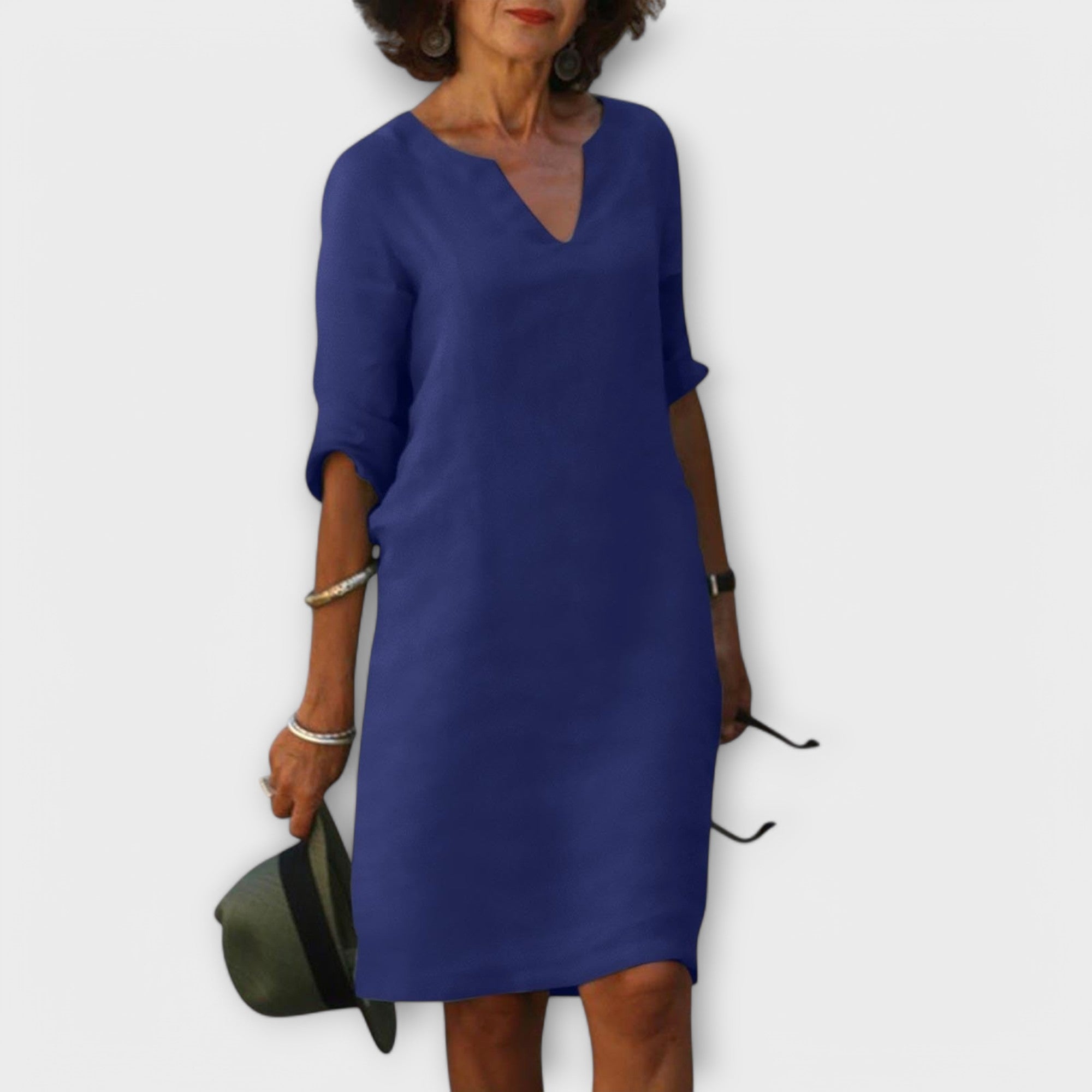 Sandra - Eleganta un ērta V-veida kleita