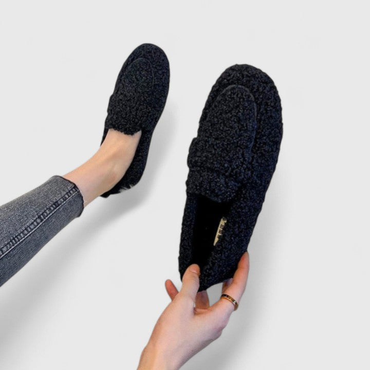 Solenne | Eleganti siltas čības ar izsmalcinātu dizainu