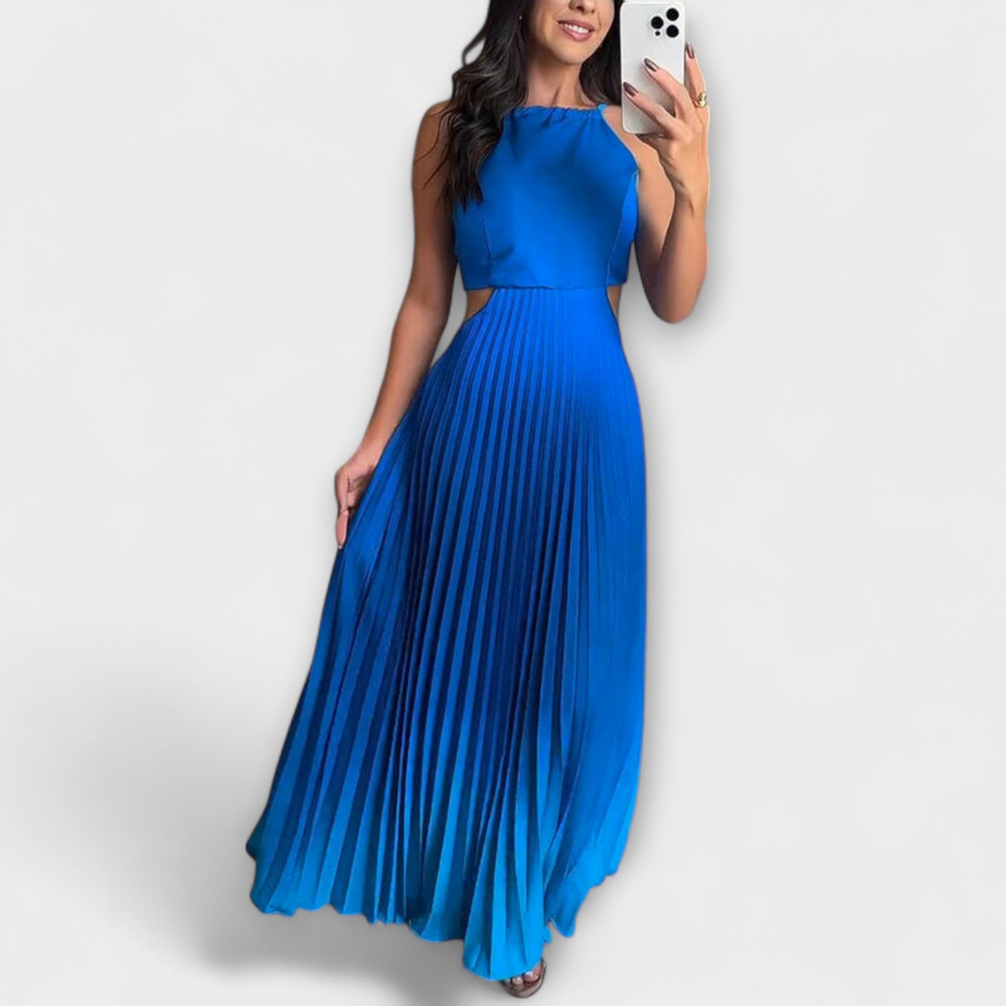 Haven – Eleganta Maxi Kleita bez Muguras ar Gradientu un Saites Plisēm