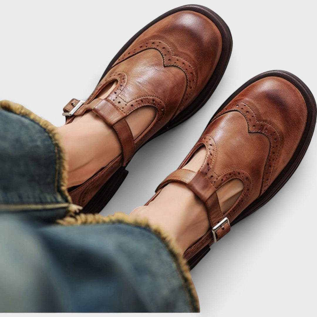 Elisa - Elegance and Comfort in Leather Heels