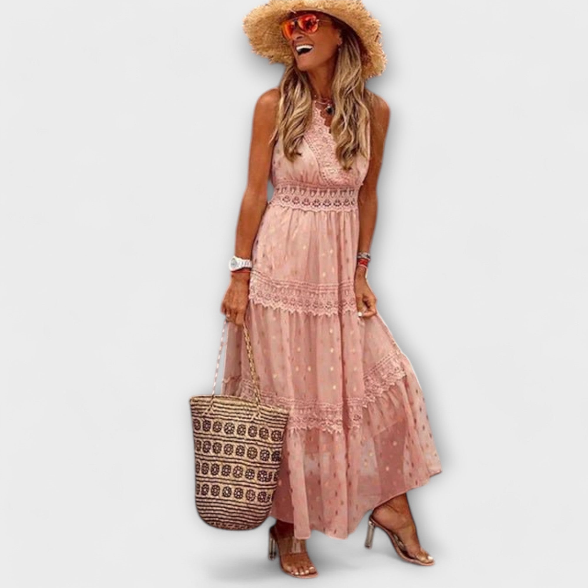 Lola - Maxi Kleita ar Boho Mežģīnēm