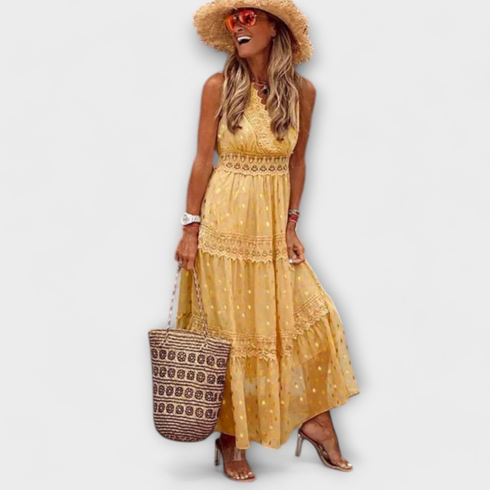 Lola - Maxi Kleita ar Boho Mežģīnēm